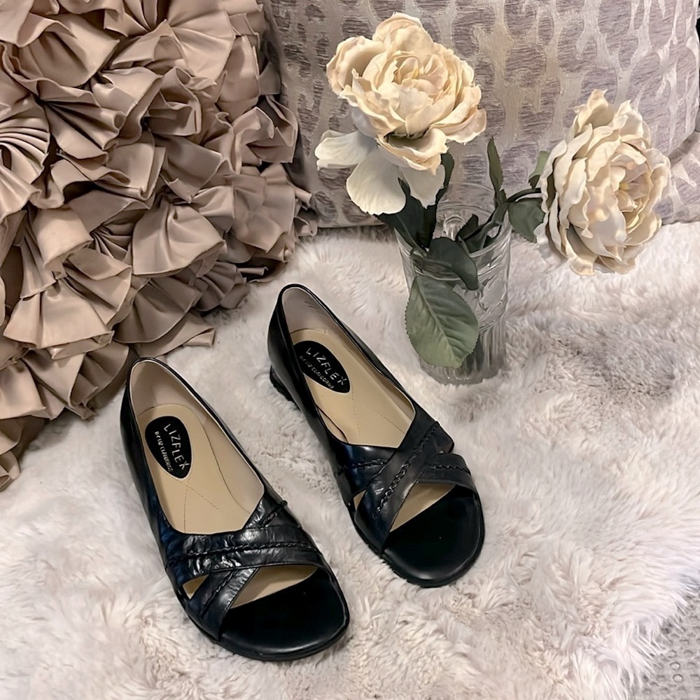 Lizflex Black Leather Pandora Slip On Open Toe Wedge Shoes Sz 7